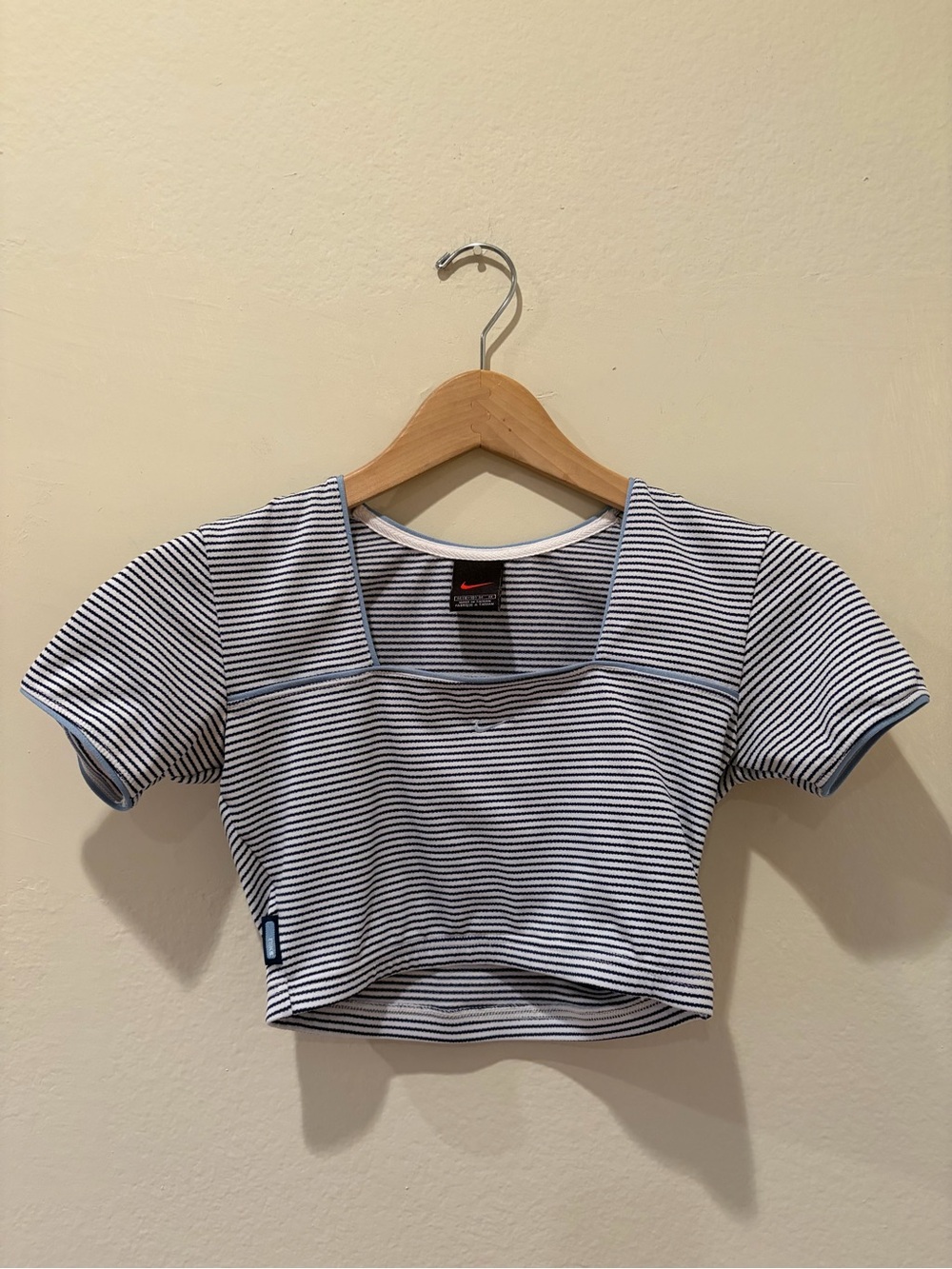 Nike White & Navy Striped Square-Neck Crop Top